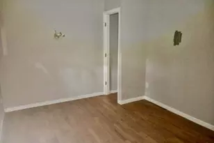 648 S 11th St, Newark, NJ 07103 - Photo 6