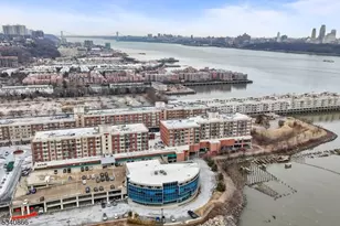 344 The Promenade, Edgewater, NJ 07020 - Photo 40
