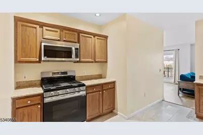 344 The Promenade #344, Edgewater, NJ 07020 - Photo 18