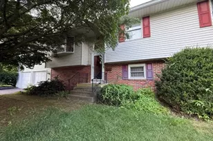 733 Franklin St, Belvidere, NJ 07823 - Photo 1