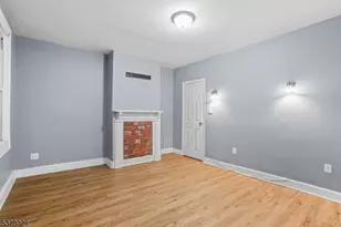 79 Irving St, Newark, NJ 07104 - Photo 22