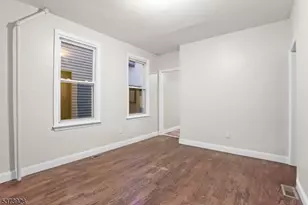 79 Irving St, Newark, NJ 07104 - Photo 8