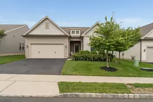 29 Bressler Rd, Raritan Township, NJ 08822 - Photo 24