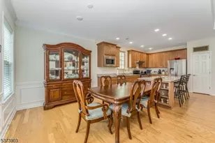 29 Bressler Rd, Raritan Township, NJ 08822 - Photo 12