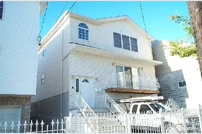 92 E Bigelow St, Newark, NJ 07114 - Photo 2