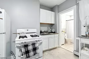 50 Oak St, Paterson, NJ 07501 - Photo 12