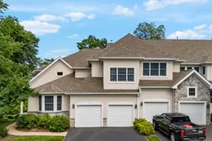 9 Hadley Ct, Bernards Township, NJ 07920 - Photo 1