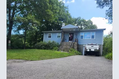 28 Lakeside Dr NW, Vernon, NJ 07461 - Photo 1