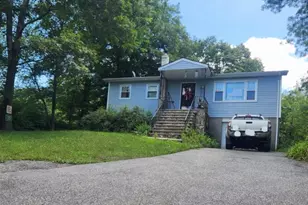 28 Lakeside Dr NW, Vernon, NJ 07461 - Photo 1