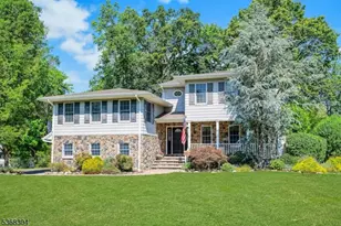 8 Walker Dr, New Providence, NJ 07974 - Photo 1