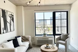 65 McWhorter St, Newark, NJ 07105 - Photo 6