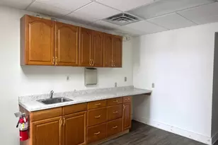 481 Memorial Pkwy, Phillipsburg, NJ 08865 - Photo 18