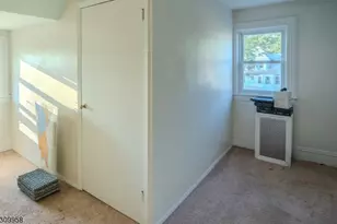 95 Beech St, East Orange, NJ 07018 - Photo 26