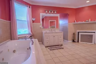 95 Beech St, East Orange, NJ 07018 - Photo 18