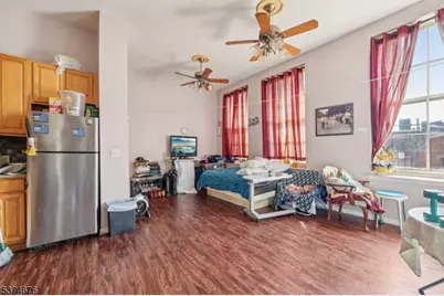 18 Market Street #301, Paterson, NJ 07501 - Photo 6