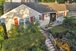 16 Park Pl, Kearny, NJ 07032 - Photo 1