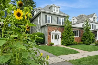 31 Benson St, Bloomfield, NJ 07003 - Photo 1