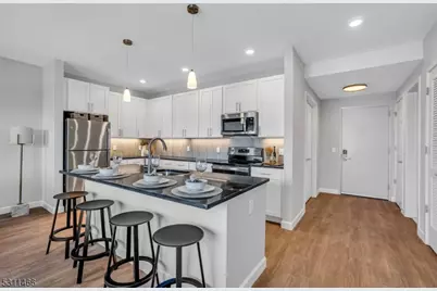 2003 Morris Ave #301, Union Township, NJ 07083 - Photo 1