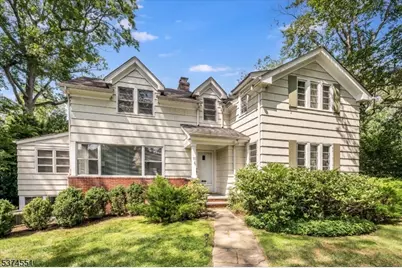 11 Inwood Rd, Millburn, NJ 07078 - Photo 1