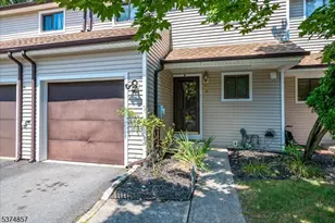 6 Tulip Ct, Edison Twp., NJ 08820 - Photo 4