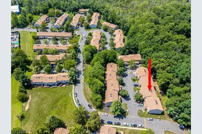 6 Tulip Ct, Edison Twp., NJ 08820 - Photo 6