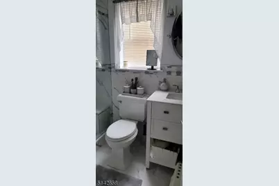 134 Lehigh Ave, Newark, NJ 07112 - Photo 6