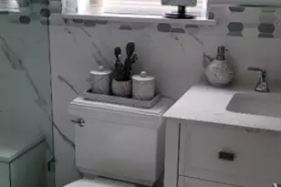 134 Lehigh Ave, Newark, NJ 07112 - Photo 6