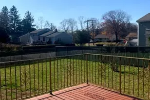 24 Hill Ct, Pompton Lakes, NJ 07442 - Photo 2