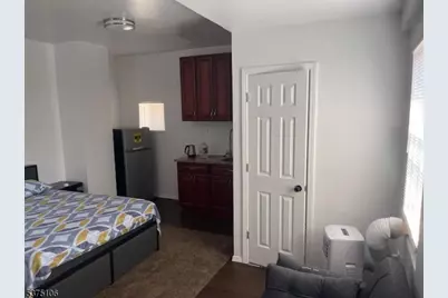 2420 E Edgar Rd, Linden, NJ 07036 - Photo 2