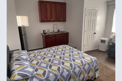 2420 E Edgar Rd, Linden, NJ 07036 - Photo 4