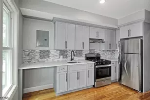 104 A Yale Ave, Jersey City, NJ 07304 - Photo 18