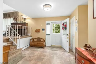 8 Ellen Dr, Rockaway Township, NJ 07866 - Photo 2