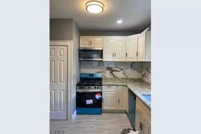 54 Rutgers St, Irvington, NJ 07111 - Photo 6