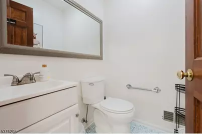 122 W Main, Clinton, NJ 08809 - Photo 34