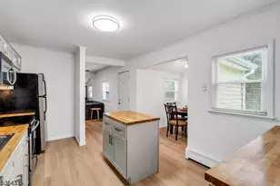 40 Kingsland Rd, West Milford, NJ 07421 - Photo 10