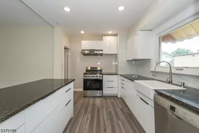 46 Union Ave, Maplewood, NJ 07040 - Photo 14