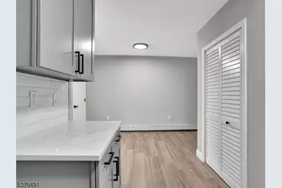 434 Halsted St, East Orange, NJ 07018 - Photo 12