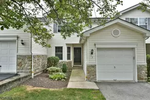 7 Meadow Lakes Dr, Hamburg, NJ 07419 - Photo 1