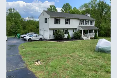 19 Southfield Dr, Sussex, NJ 07461 - Photo 6