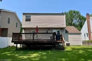 1265 Shetland Dr, Union Township, NJ 07083 - Photo 22