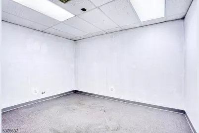 24 Lakeside Ave, Pompton Lakes, NJ 07442 - Photo 10