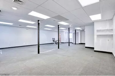 24 Lakeside Ave, Pompton Lakes, NJ 07442 - Photo 2