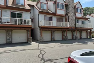 30 Woods Edge Dr, Roxbury Township, NJ 07876 - Photo 4