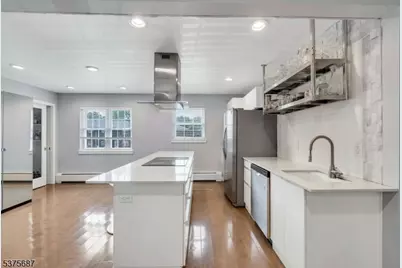 1309B Valley Road #B, Wayne, NJ 07470 - Photo 6