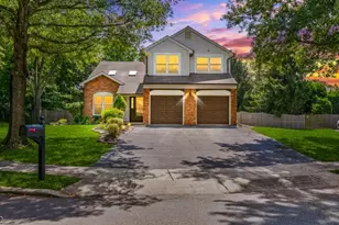 14 London Pl, Franklin Township, NJ 08873 - Photo 1