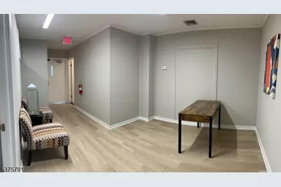 2253 South Ave, Scotch Plains Township, NJ 07076 - Photo 6