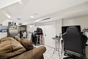 274 W Broadway, Paterson, NJ 07522 - Photo 30