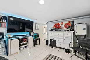 274 W Broadway, Paterson, NJ 07522 - Photo 28