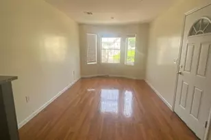 595 Monroe Ave, Elizabeth, NJ 07201 - Photo 2