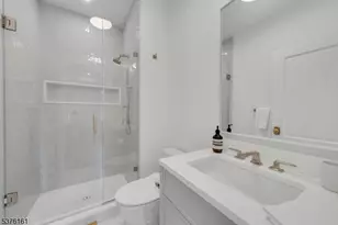 84 Watchung Ave, Montclair, NJ 07042 - Photo 24